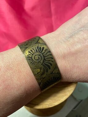 Vintage Etched Brass Ammonite Spiral Cuff Bracelet